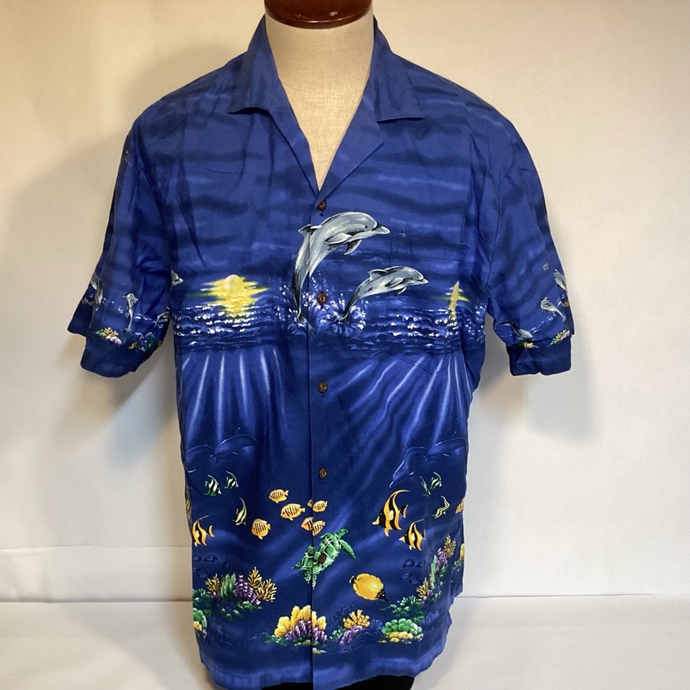 KY’S Vintage Men’s Hawaiian Shirt dolphin’s design made in Hawaii size Large